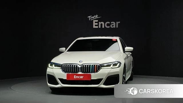 BMW 5 Series (G30) id 4880678 из Кореи 23