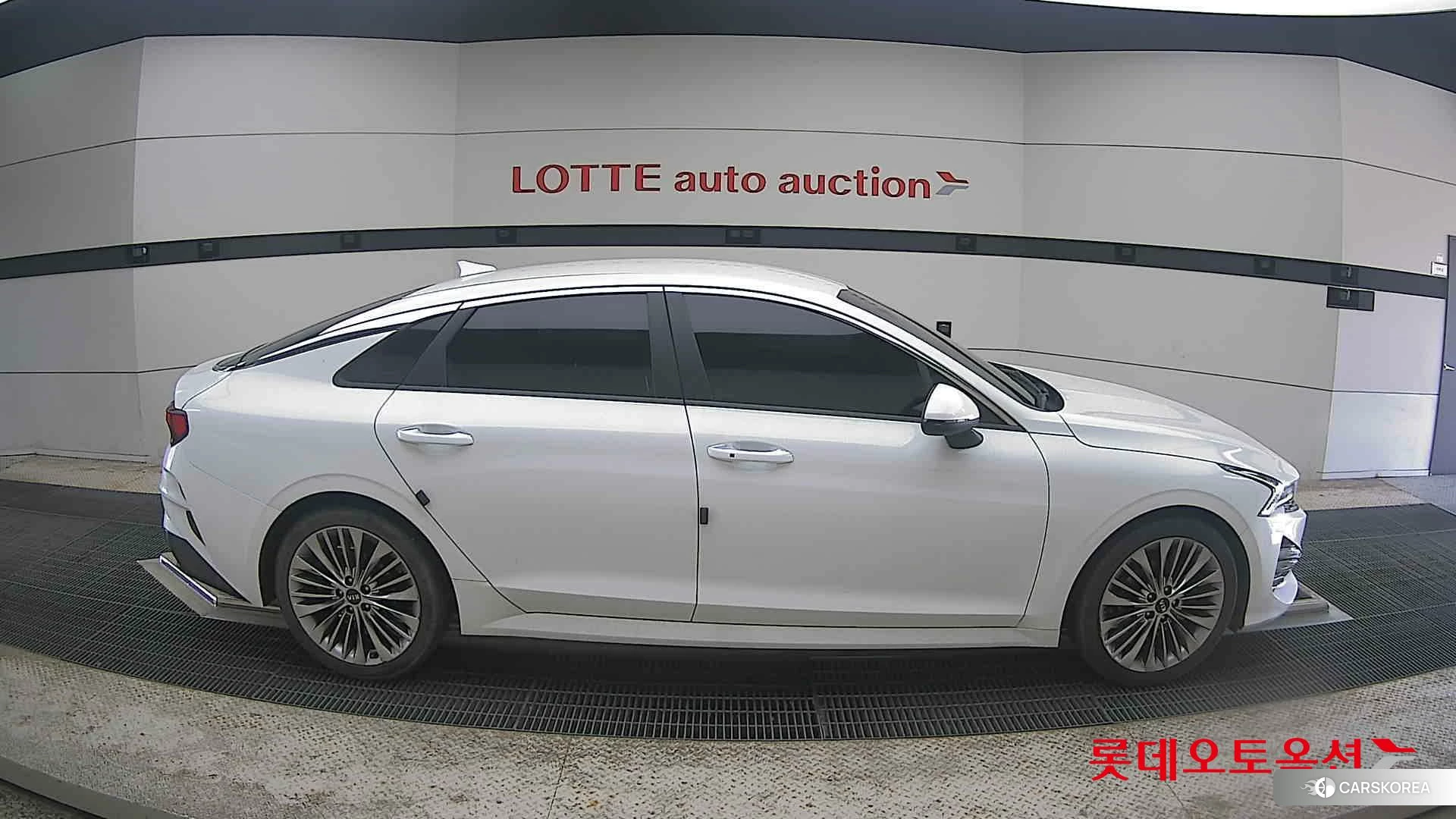 Kia K5 id 4289565 из Кореи 23