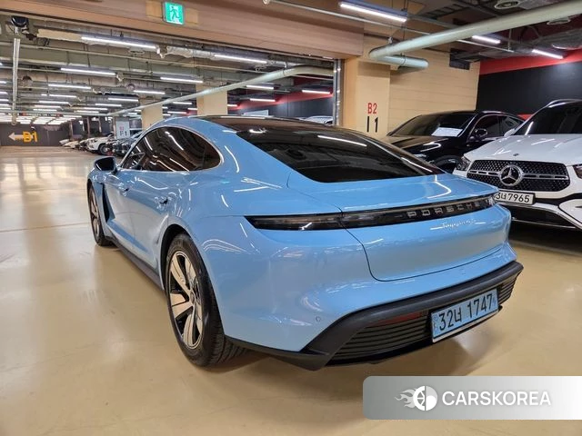 Porsche Taycan id 4402505 из Кореи 13