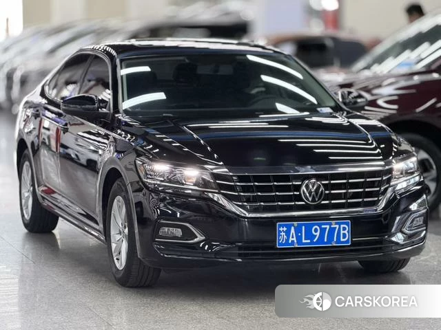 Volkswagen Passat id 4219944 из Китая 7