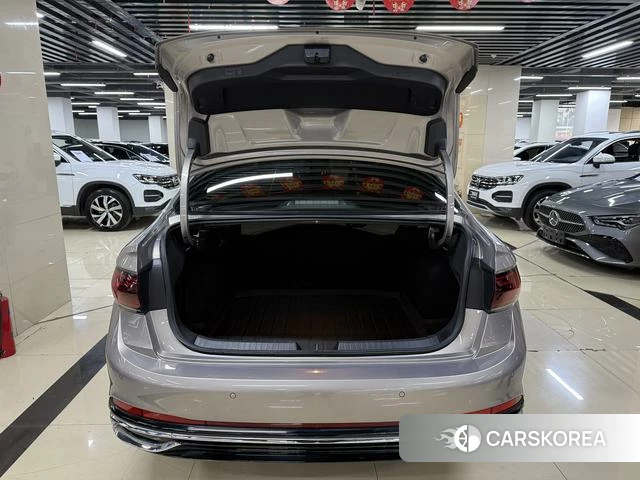 Volkswagen Sagitar id 4256155 из Китая 16