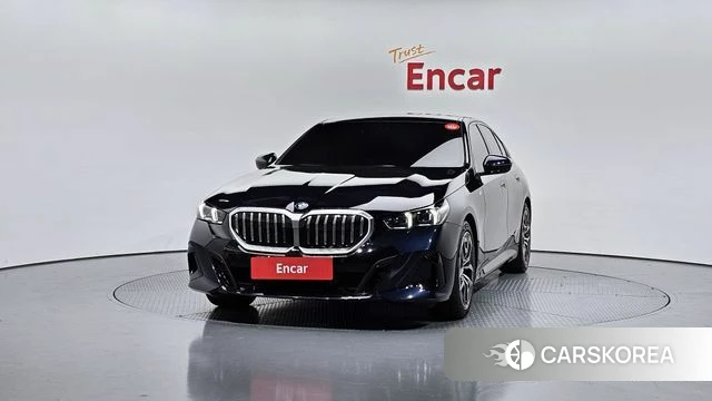 BMW 5 Series (G60) id 3870126 из Кореи 13