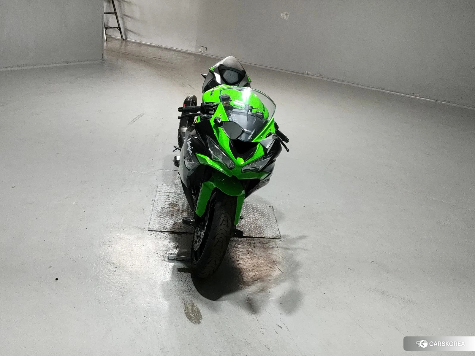 Проданный Kawasaki ZX-6R NINJA 2019 из Японии, фото 3