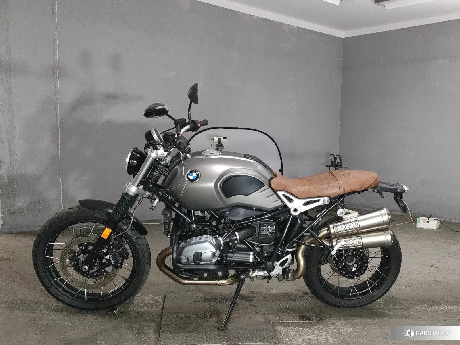 Проданный BMW R NINE T SCRAMBLER 2018 из Японии
