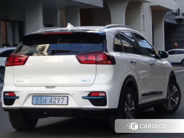 Kia Niro EV id 3503521 из Кореи 13