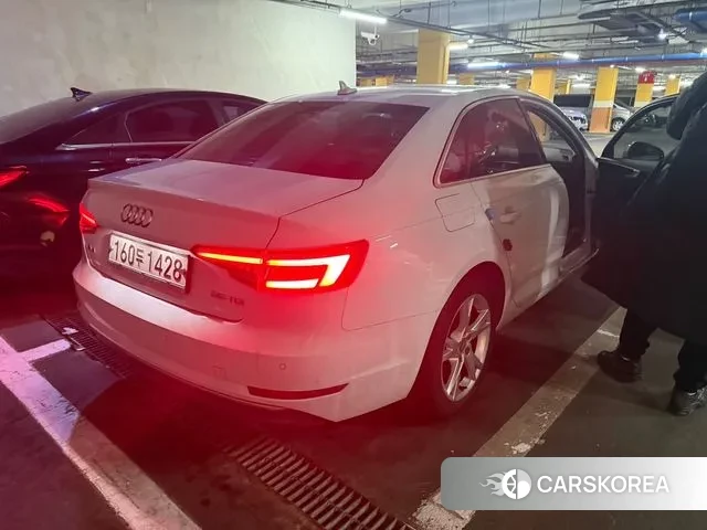 Audi A4 (B9) 2018 Белый из Кореи, фото 3