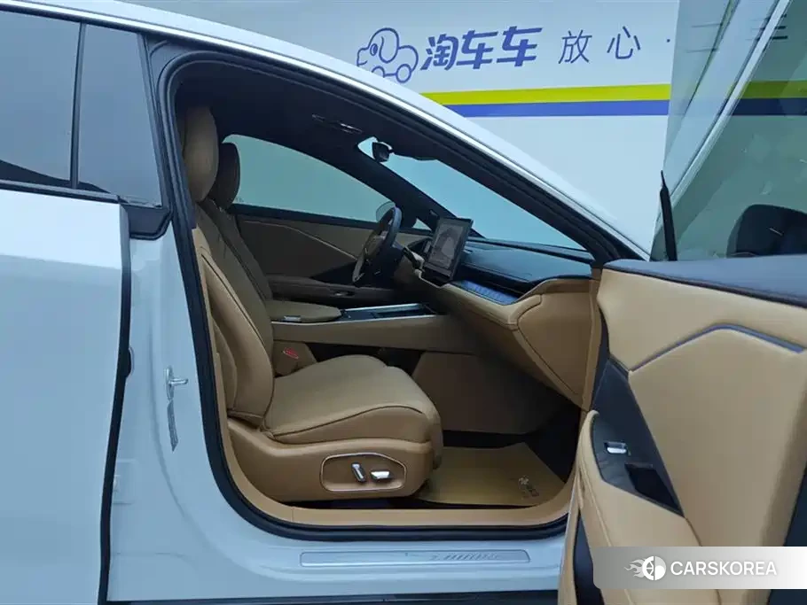 Toyota Platinum Wisdom 7 id 4539251 из Китая 9
