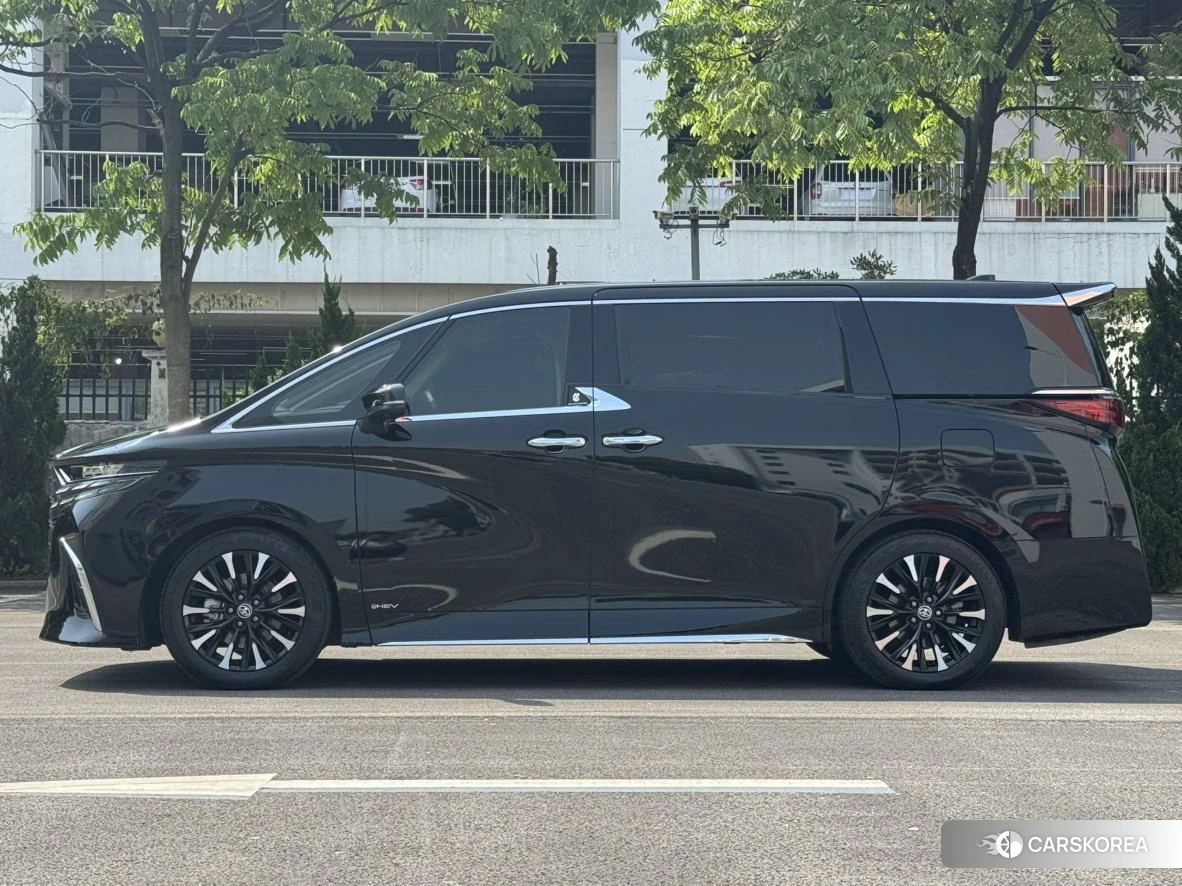 Toyota Elfa id 4511024 из Китая 12