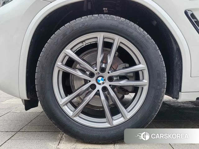 BMW X3 id 4265630 из Китая 12