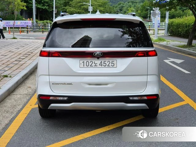 Kia Carnival 4th generation id 4625250 из Кореи 13