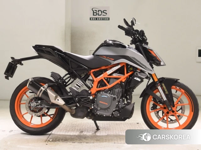 KTM 390 DUKE 2022 из Японии