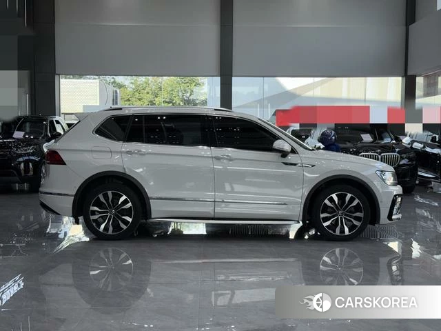 Volkswagen Tiguan L 2021 Белый из Китая, фото 3