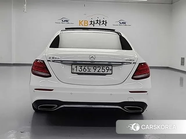 Mercedes-Benz E-Class W213 id 3489421 из Кореи 12