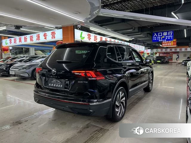 Volkswagen Tiguan L 2025 Черный из Китая, фото 3
