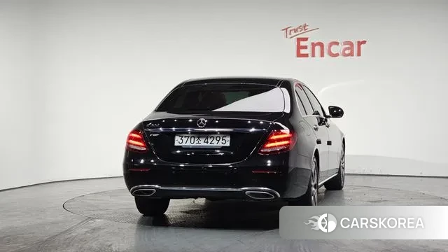 Mercedes-Benz E-Class W213 id 3656260 из Кореи 13