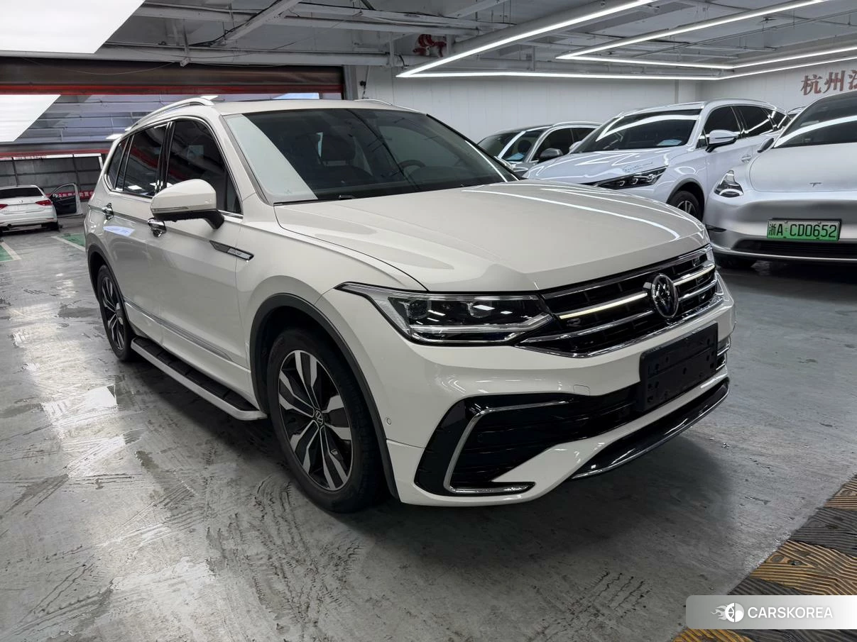 Volkswagen Tiguan L 2021 Белый из Китая, фото 5