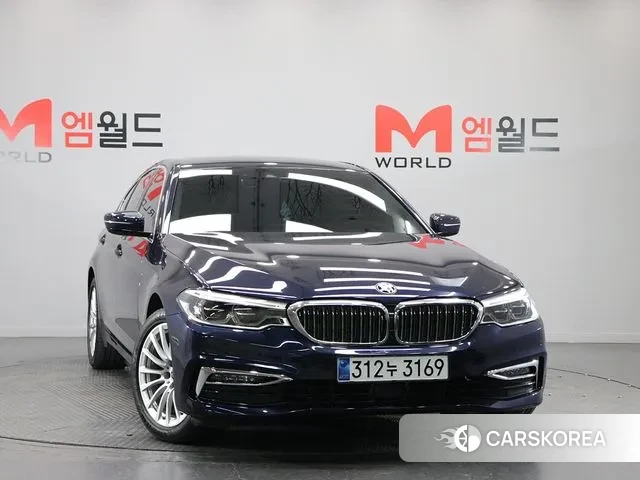 BMW 5 Series (G30) id 3296730 из Кореи 13