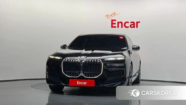 BMW 7 Series (G70) id 4893260 из Кореи 23