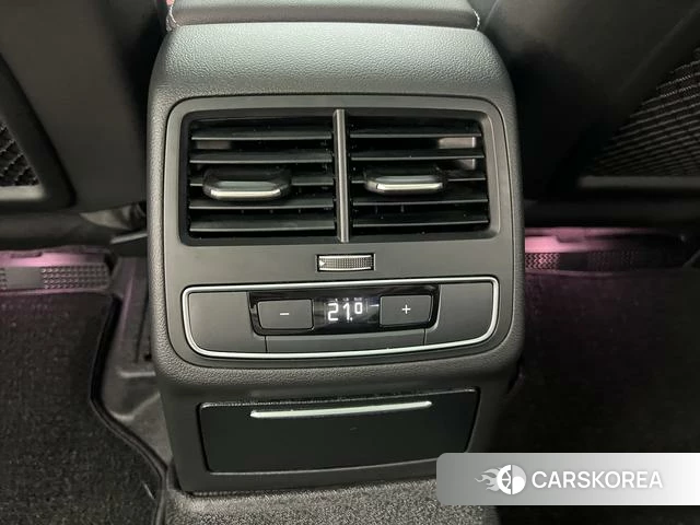 Audi A4L id 4290436 из Китая 23