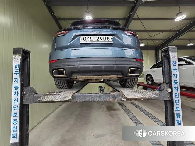 Porsche Cayenne (PO536) id 3134360 из Кореи 3