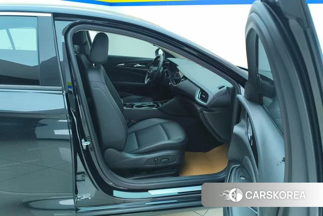 Buick Regal id 4213733 из Китая 10