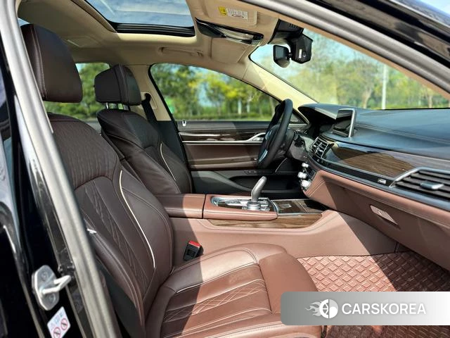 BMW 7 series id 4271490 из Китая 12