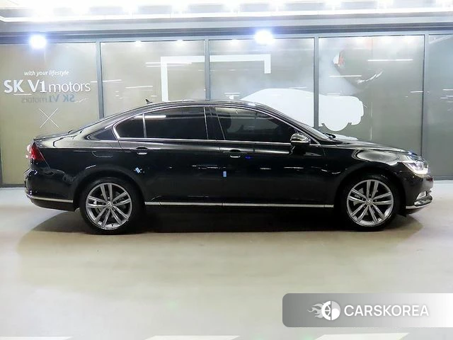 Volkswagen Passat GT (B8) id 4246245 из Кореи 13