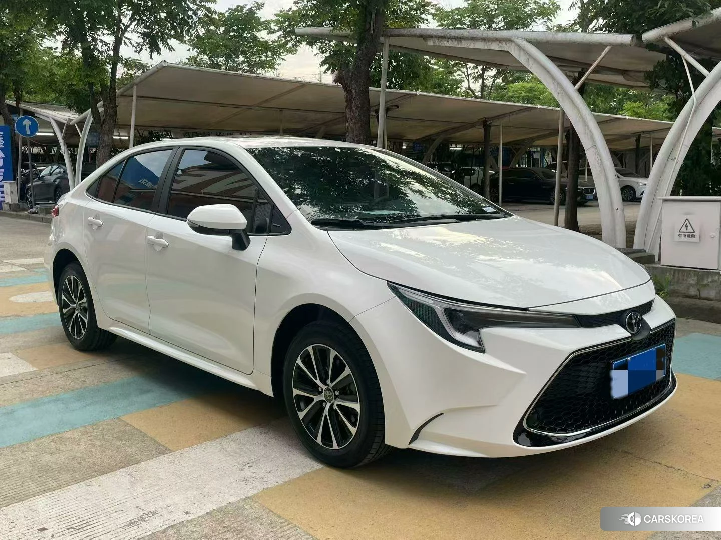 Toyota Lei Ling 2024 Белый из Китая, фото 3