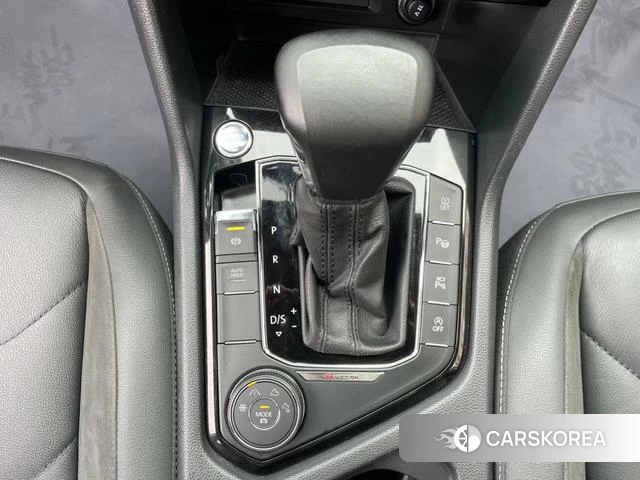 Volkswagen Tiguan L id 4366008 из Китая 17
