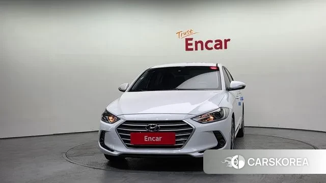 Hyundai Avante AD id 3718668 из Кореи 13