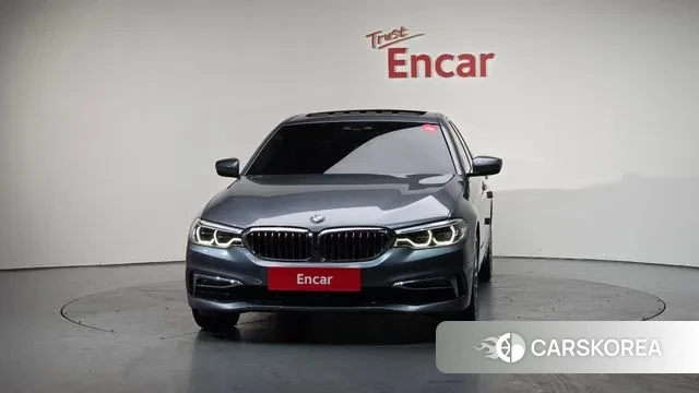 BMW 5 Series (G30) id 3464546 из Кореи 13