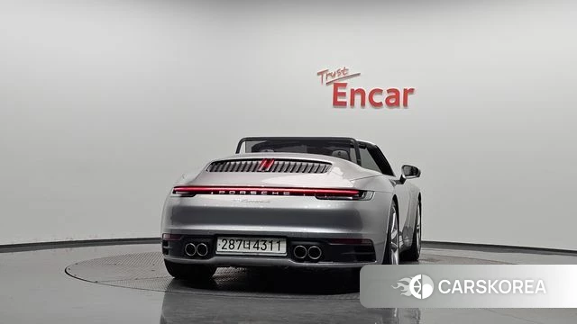 Porsche 911(992) id 4688887 из Кореи 23