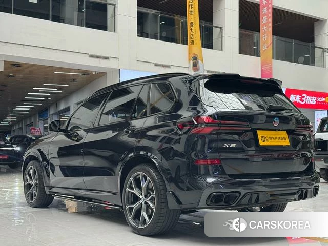 BMW X5 2024 Черный из Китая, фото 3