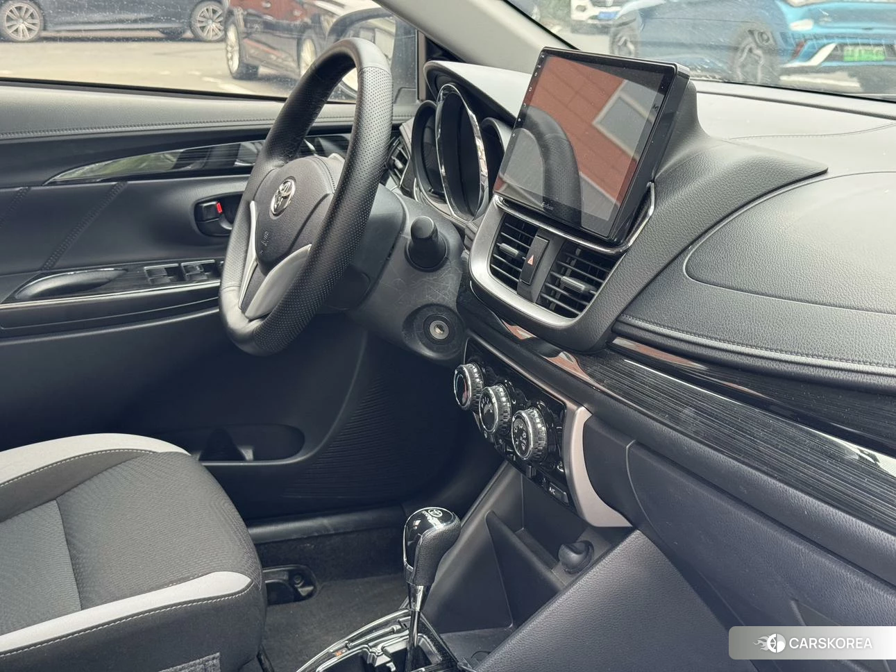 Toyota YARIS L Zhixuan 2021 Белый из Китая, фото 3