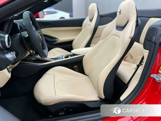 Ferrari Portofino id 3908991 из Китая 4