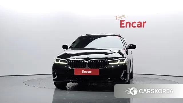 BMW 5 Series (G30) id 3128344 из Кореи 13