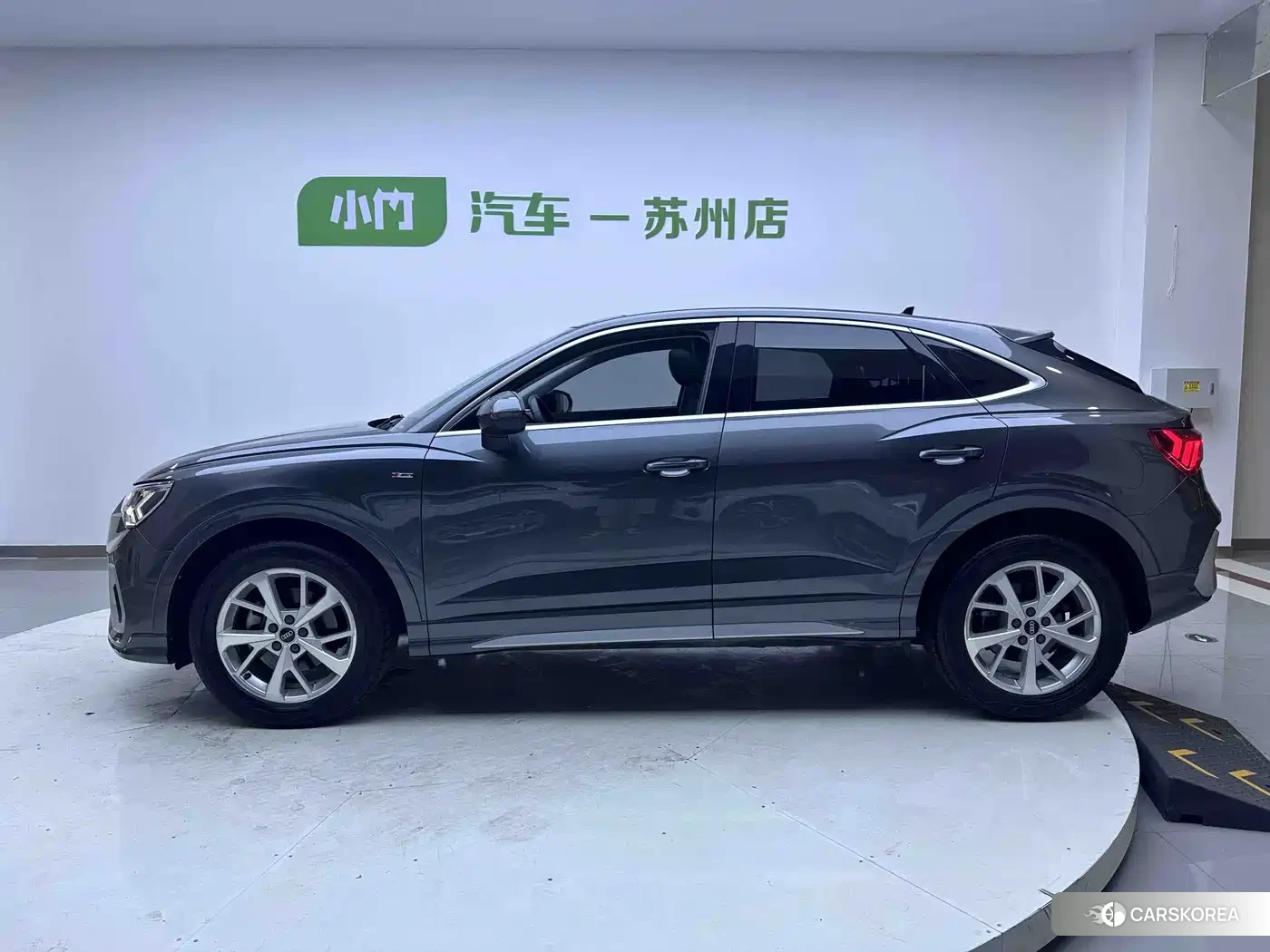 Audi Q3 Sportback id 4679538 из Китая 16