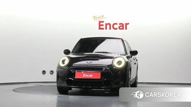 Mini Cooper S id 4730265 из Кореи 23