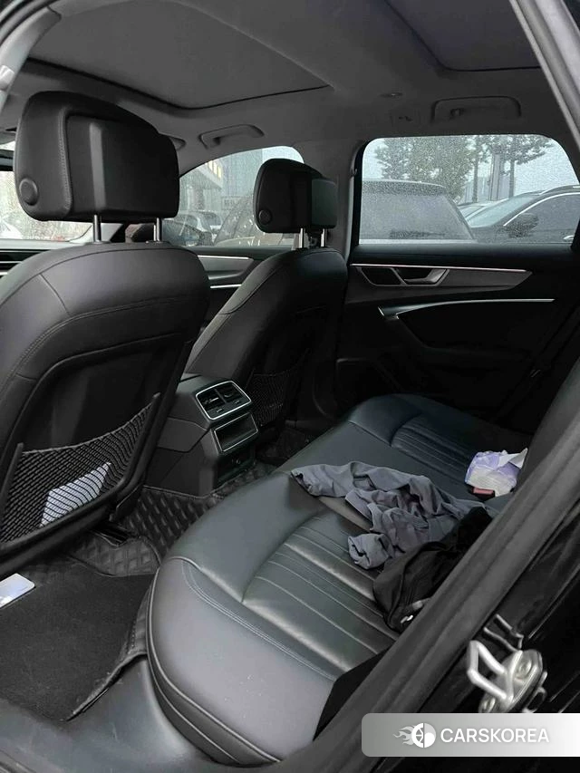 Audi A6 (import) 2022 Черный из Китая, фото 4