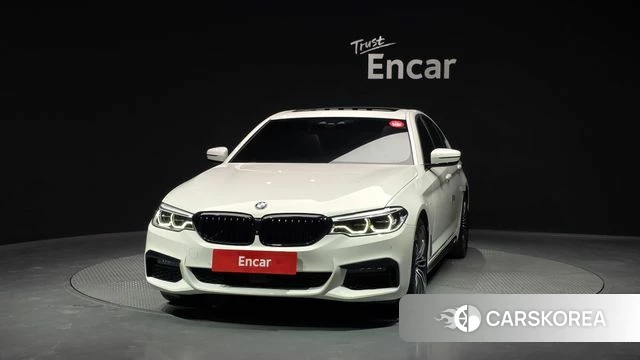 BMW 5 Series (G30) id 4245568 из Кореи 13