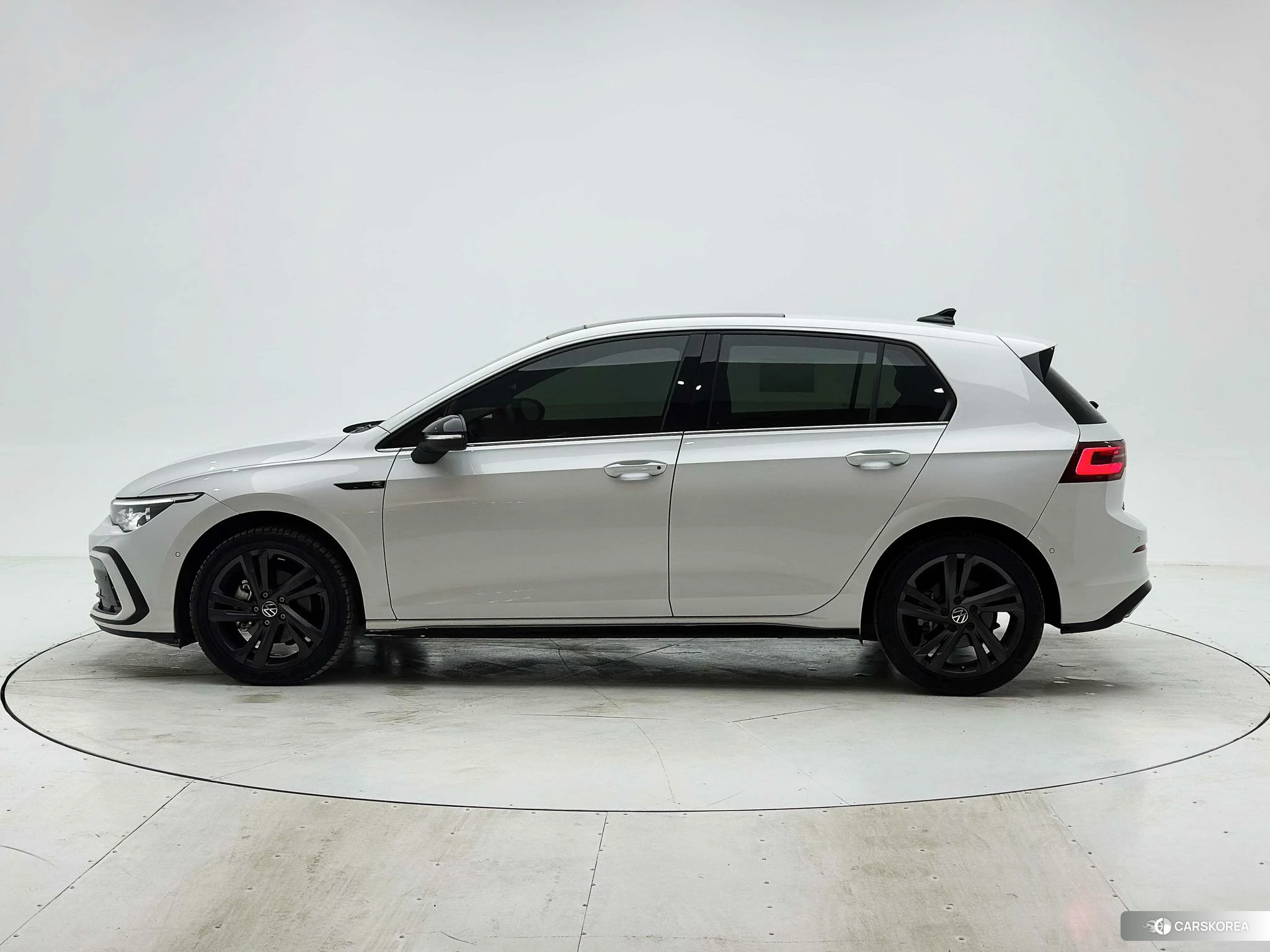 Volkswagen Golf id 4406044 из Китая 17
