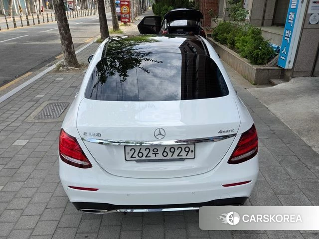 Mercedes-Benz E-Class W213 2019 Жемчужный цвет из Кореи, фото 6