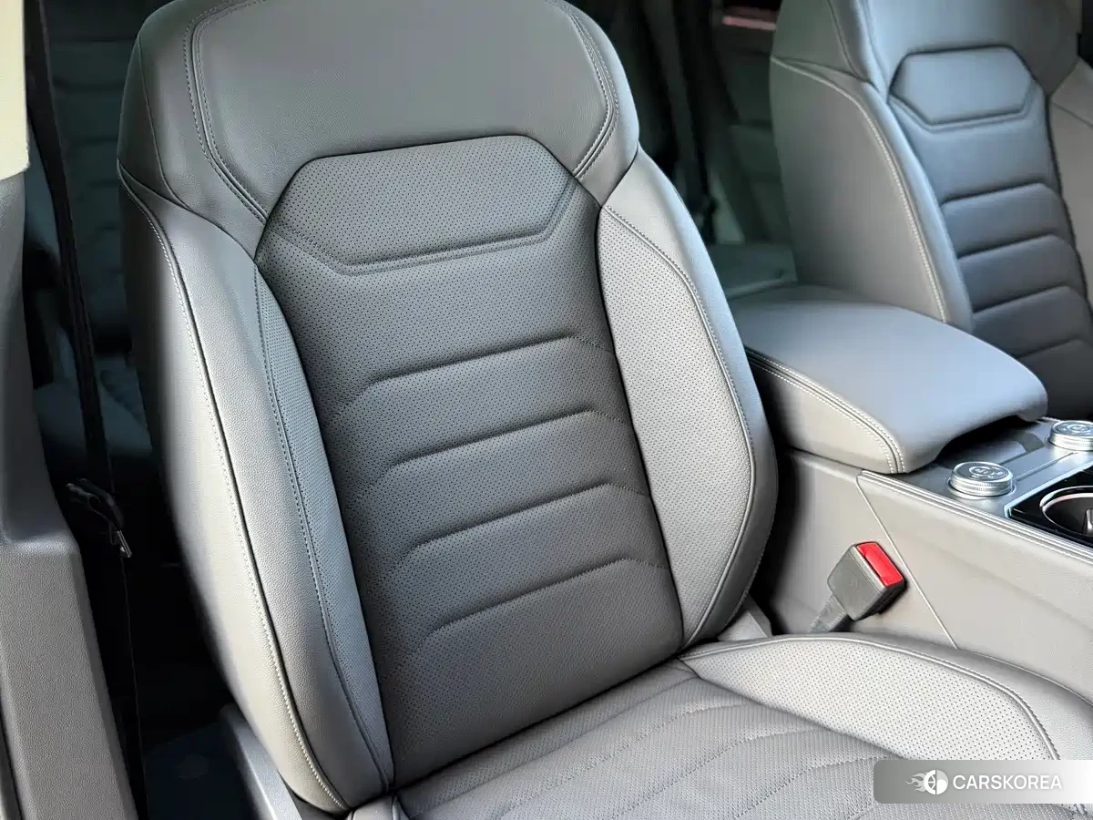 Volkswagen Touareg id 4601155 из Китая 14