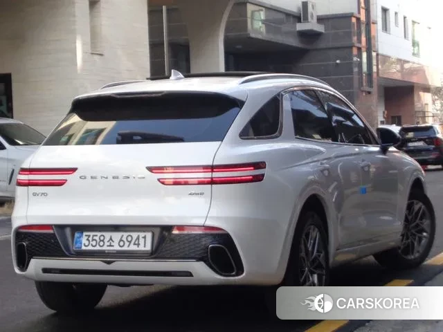 Genesis GV70 id 3741234 из Кореи 13