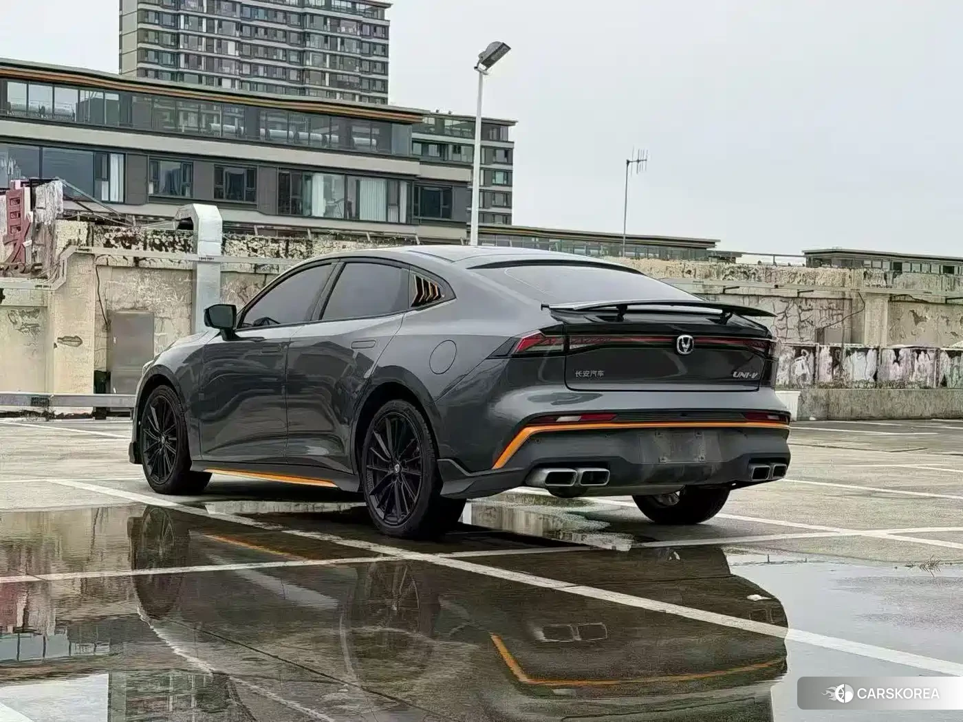 Chang'an UNI-V 2025 Silver/gray из Китая, фото 3