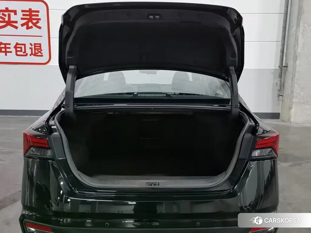 Nissan Altima id 4644491 из Китая 17