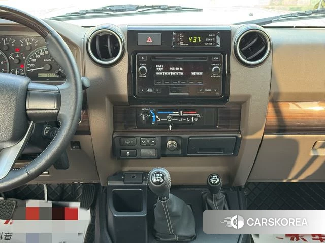 Toyota Land Cruiser 70 Series id 4257494 из Китая 12