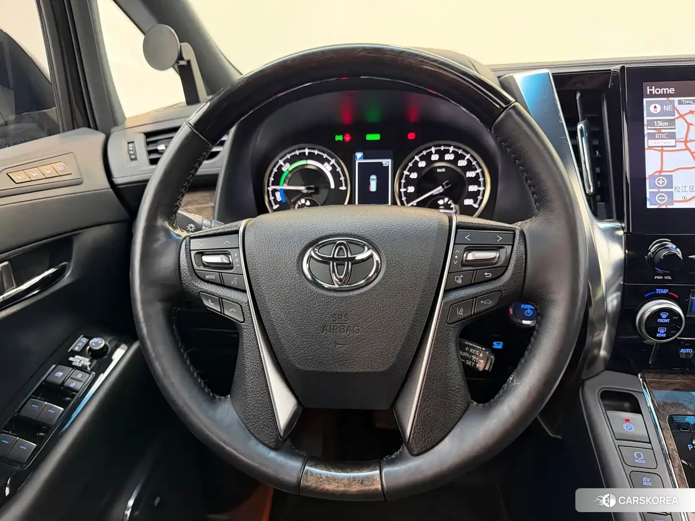 Toyota Elfa id 4679631 из Китая 12
