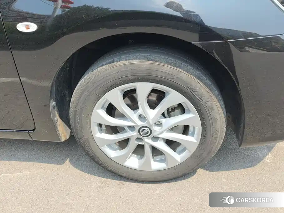Nissan Sylphy id 4644413 из Китая 9