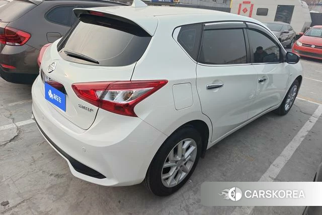 Nissan TIIDA id 4258909 из Китая 10
